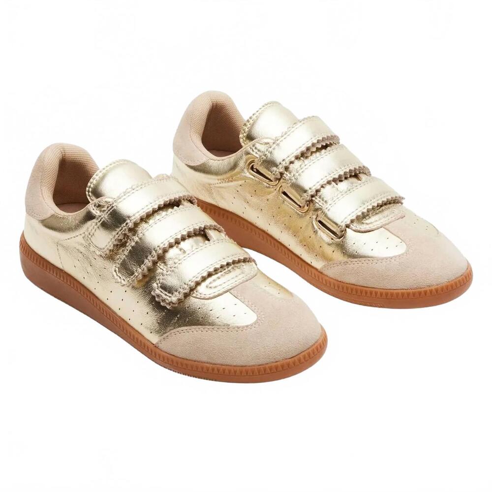 NEW STEVE MADDEN women's momentum sneakers in gold